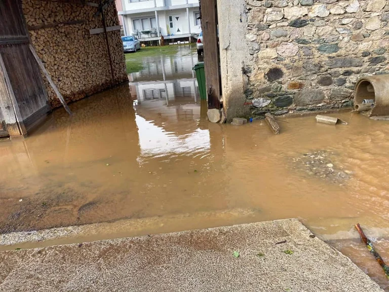 Las precipitaciones y vientos fuertes causan daño a Decan
