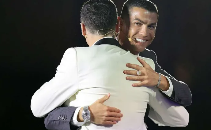 Travel to Dubai creates many problems for Ronaldos, Lewandowski