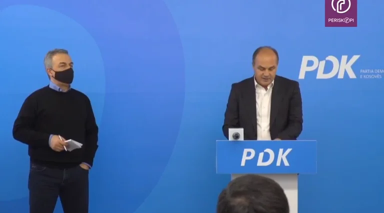 Ehemaliger Berater an Isa Mustafa, Aderon an PDK