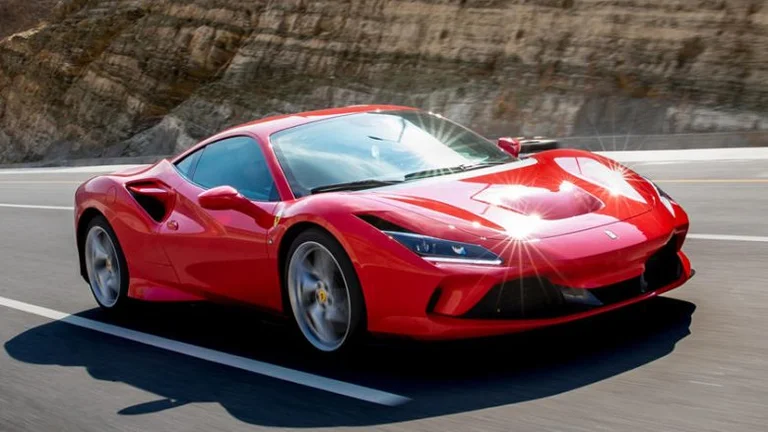 Zhurma e Ferrari 486 të ri, tingëllon mjaft e qetë