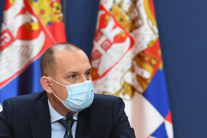 Ministre serbe de la Santé : Vuciq a proposé qu'en janvier, le vaccin COVID-19 soit apporté au Kosovo pour toutes les communautés