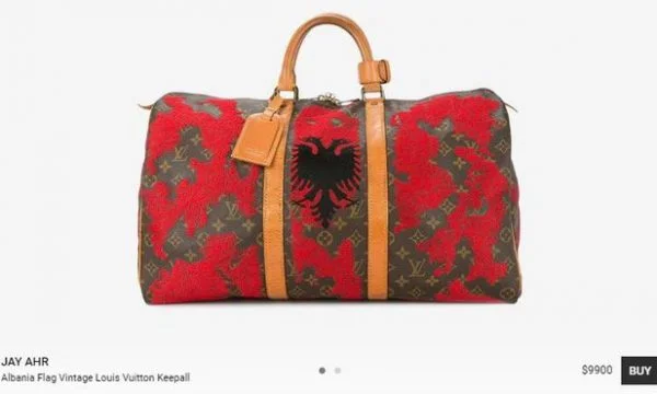 “Louis Vuitton” vend le sac drapeau albanais, c'est tout ce que ça coûte.