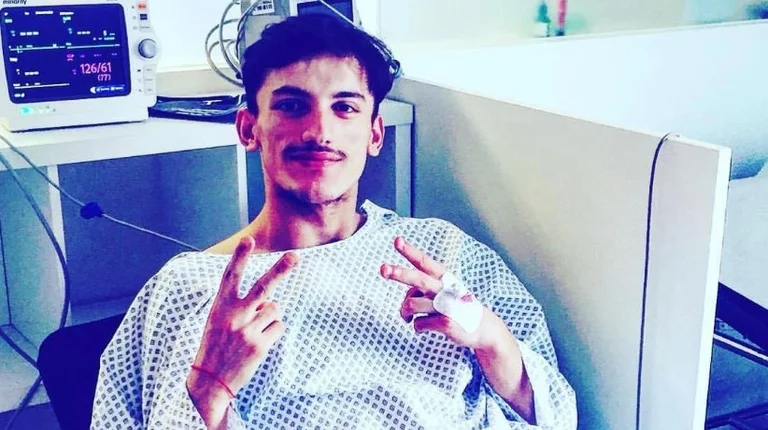 Le joueur de football Lorik Aliu prend sa retraite à l'âge de 24 ans.