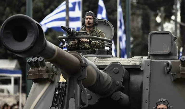 Who is stronger with weapons, Greece or Turkey? German newspaper finds out.