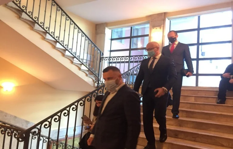 Serbian List Leaves Meeting with Osman, Not Declared for Media
