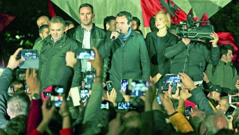 Deutsche Medien: Albin Kurti verlässt Kosovo-Union mit Albanien