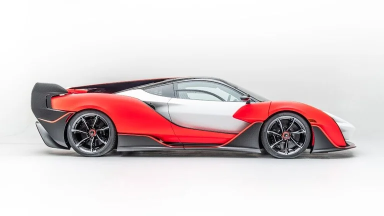 McLaren presenta el raro super coche, sólo 15 serán producidos.