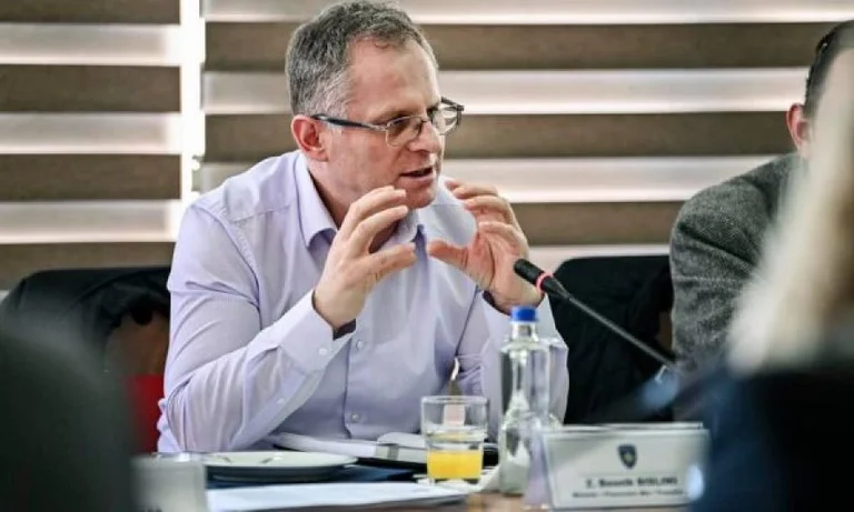 Bislimi publie le sondage sans compter sur Vjosa Osmani: VV 55 députés aux prochaines élections