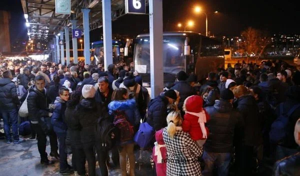 La moitié des citoyens du Kosovo sont prêts à quitter le pays.