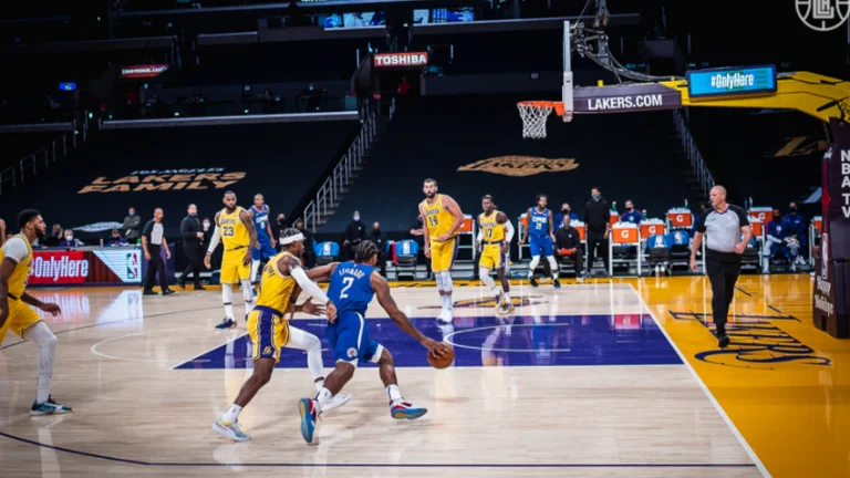 Spectacle in the new NBA edition, Lakers is defeated by Clipers