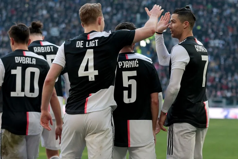 Official formations: Justus Fiorentin