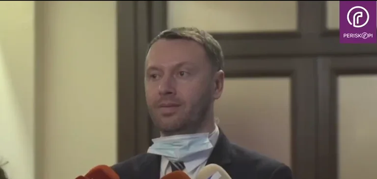 Abrashi from LDK: We asked Vjosa to first vote on budget 2021 and then distribute.