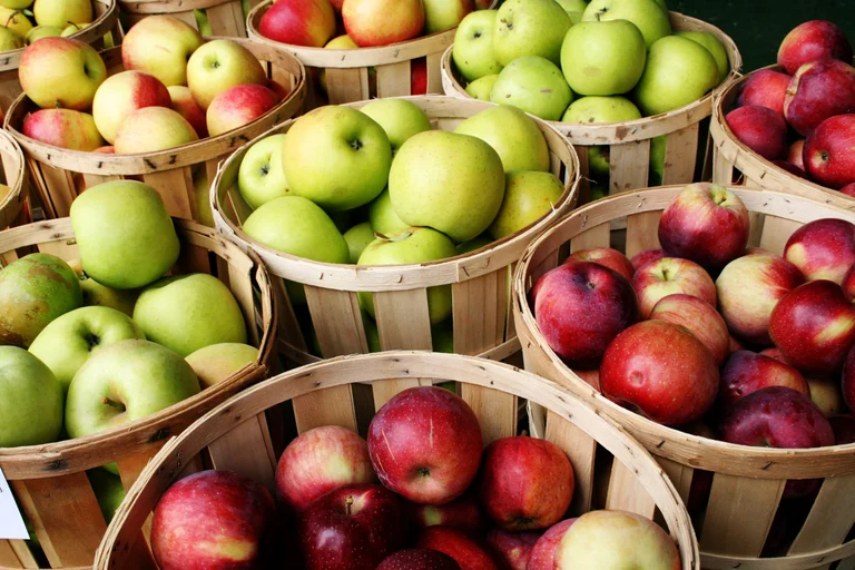 Una manzana al día mantiene alejado al médico: ¿Verdadero o mito?
