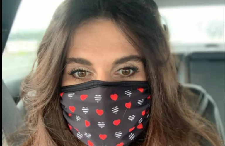 Vlora Citaku posts photographs and only writes "Yes." Who are you telling?