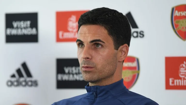 Arteta a fait une déclaration étrange à la conférence et personne ne sait de quoi elle parle.