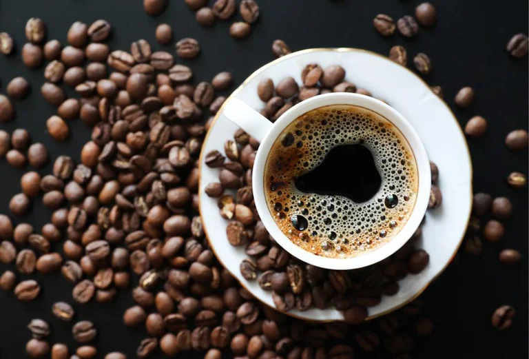Wissen Sie, dass Sie von Kaffee sehen können, ob Sie mit COVID-19 infiziert sind?