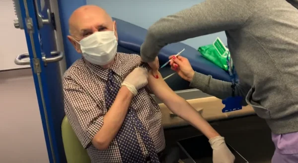 Albanian journalist points to 83-year-old father's experience vaccinated against Coronavirus