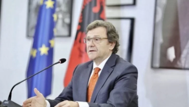 Chief negotiator Mazi: Remove the dust of prejudice for Albanians from EU costume