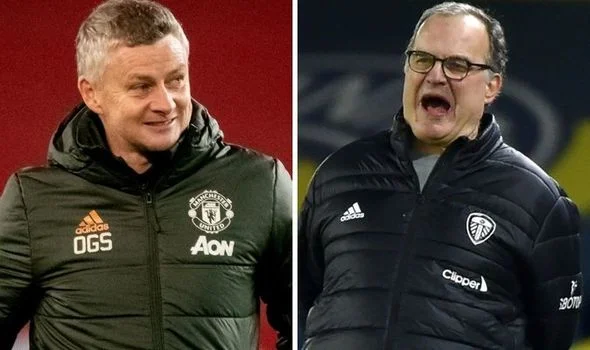 Zurück zur großen englischen Deb, die Startformationen: Man Utd Bits
