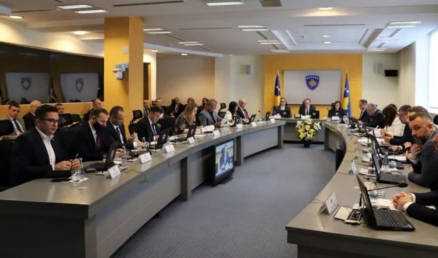 Die Kosovo-Regierung trifft morgen, was wird diskutiert werden?