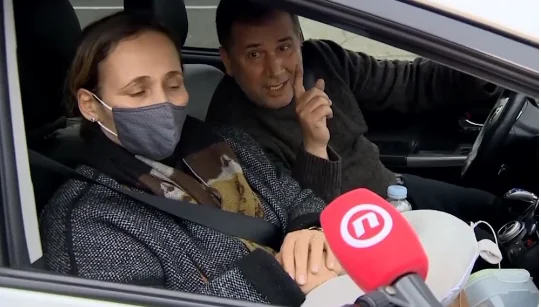 Il a attendu 10 heures à la frontière croate, l'exil du Kosovo devient nerveux : Pas de salle de bain, pas de normal.