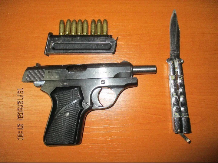 Police seized a 31-year-old gun, eight rounds and a knife in Pristina