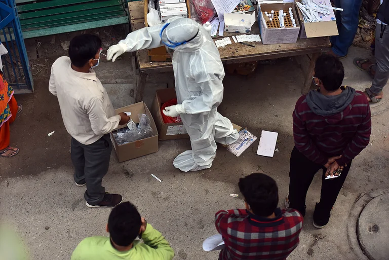 India plans to vaccinate 300 million people, almost the size of the American population
