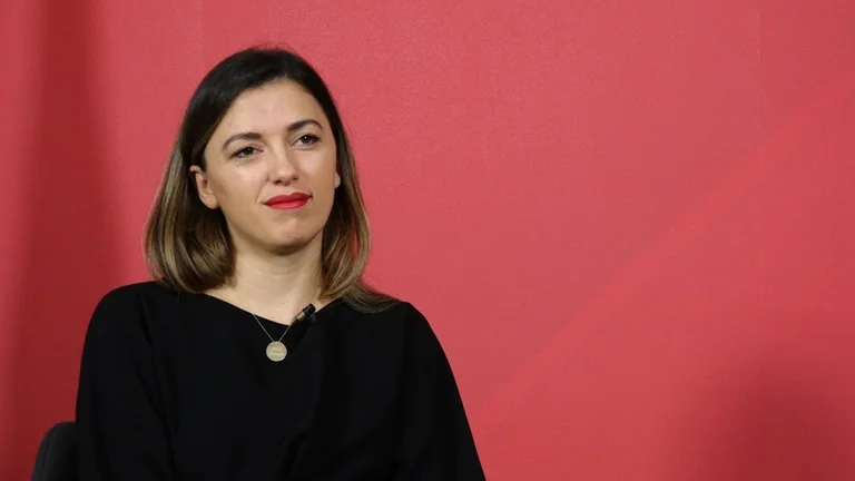Driton OUTS: Albulen Haxhiu de chez lui cherche le départ de Driton Selmanaj du Parlement