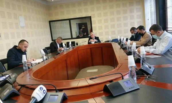 MPs consider AKI budget for 2021