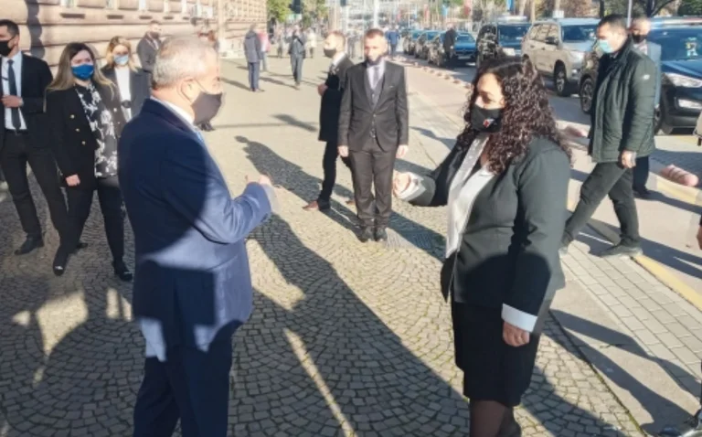 Osmani: Albaniens Versammlung zum Aussprechen für Serbiens Verbrechen gegen Kosovo