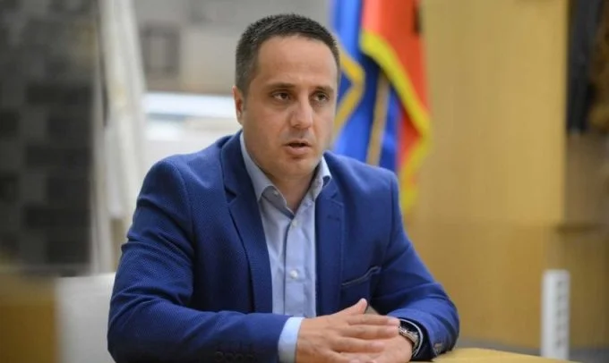 Selmanaj i LDK-së: U ngut Albin Kurti, u ngut