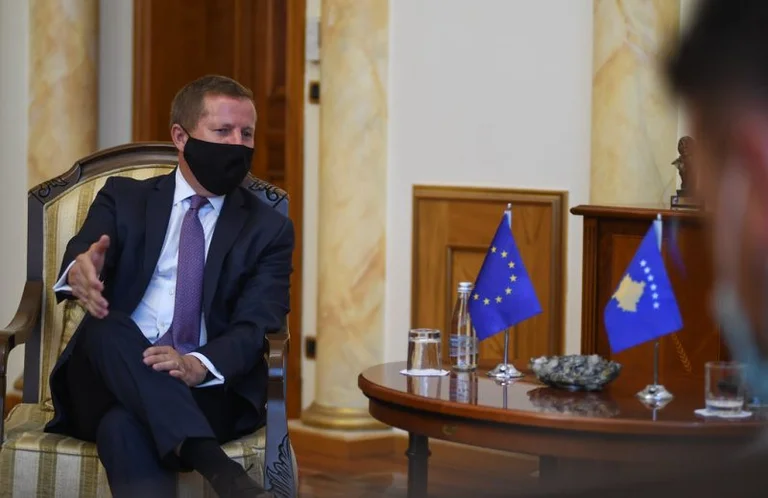 EU chief in Kosovo: Association can be avoided, constitutional change should be taken into account