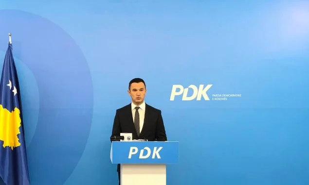 Hoxha appelle la lettre de Kurti pour libérer Rexhep Selimi de La Haye méconnaissable