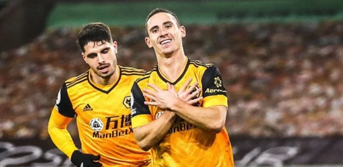 Ein weiterer Albaner kam auf: Dies ist der Spieler, der den Adler im Spiel gegen Chelsea gemacht.