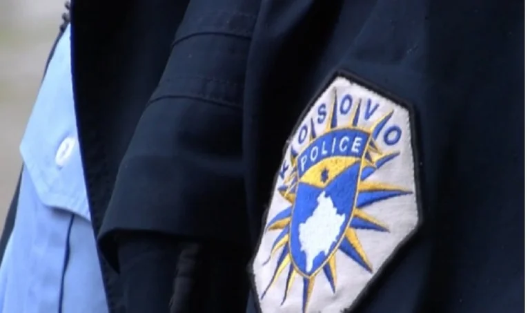 12 policiers sont morts de COVID-19