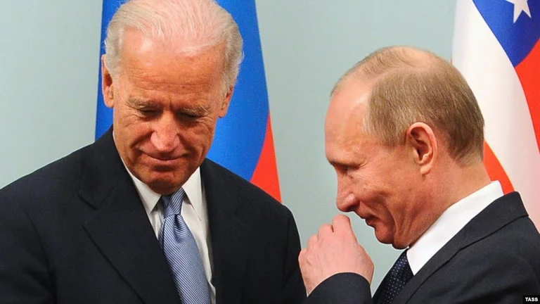Le parole sono difficili da dire: Putin uron Biden