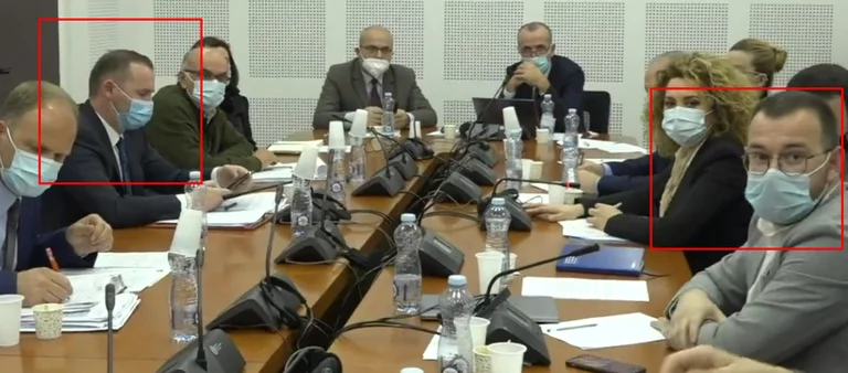 Semay-Deputet del VVV: Mi piace che tu sia più calmo oggi.