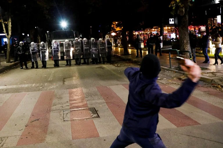 Polizei in Albanien warnt vor Protesten