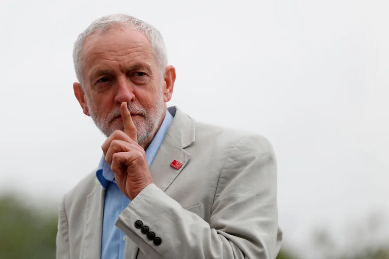 ¿Es el momento del mundo neoliberal? Corbyn lanza un proyecto global para cambiar el orden mundial