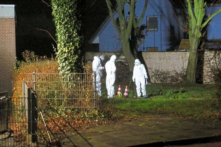 Foto de la escena: Aquí es donde tuvo lugar el crimen de macabre donde Kosovar mató a su cuñada e hirió a su hermano.