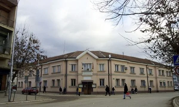 Cinco días de campaña en Podujevo