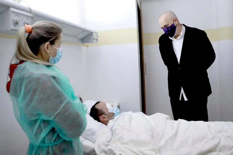 Visited the wounded policeman in protest, Rama: May God turn the lost mind of those who give up