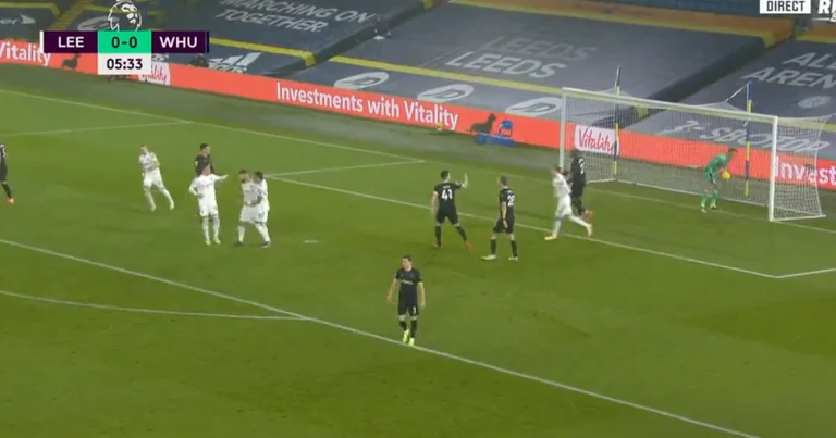 Leeds secoue West Ham après seulement six minutes de jeu, Bielsa voit le voleur VAR