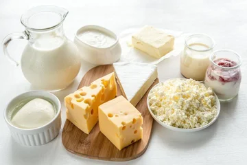 Is there a connection between acne and dairy? What Studies Say