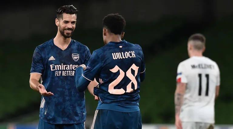 Arsenal defeats Dundalku, marks four and closes the group stage with 100% of victories