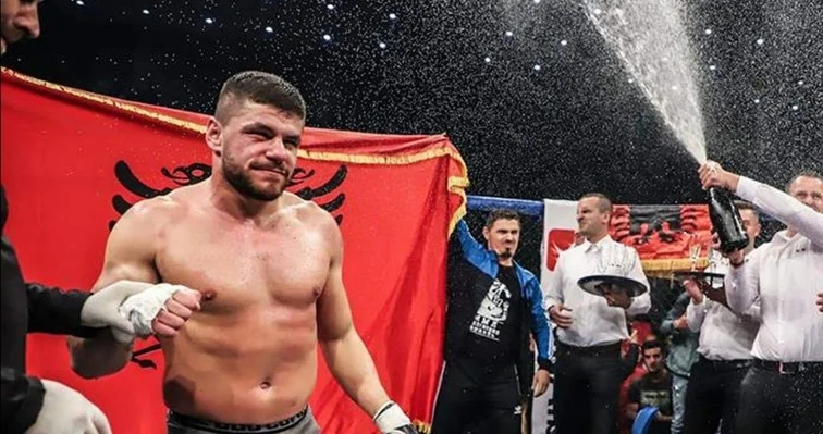Two days earlier, Florian Mark's opponent is changed