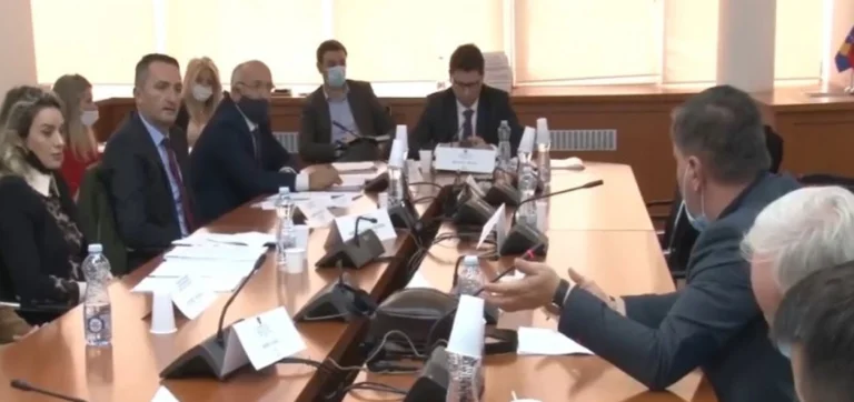 I deputati valutano il capo RTK che ha pagato oltre 2m di euro in debito