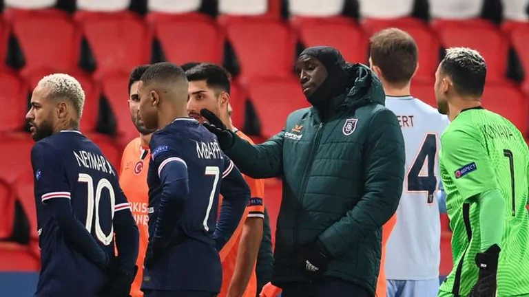 U n EFA begins investigations, withdraws red card against Pierre Webo
