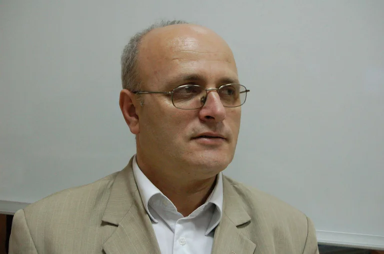 SCANDAL: Ispettore capo dello Shovenist, ambiente sessuale