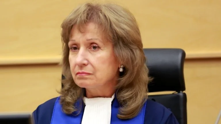 Trendafilova do t’ua dorëzojë gjyqtarëve kërkesën e Osmanit
